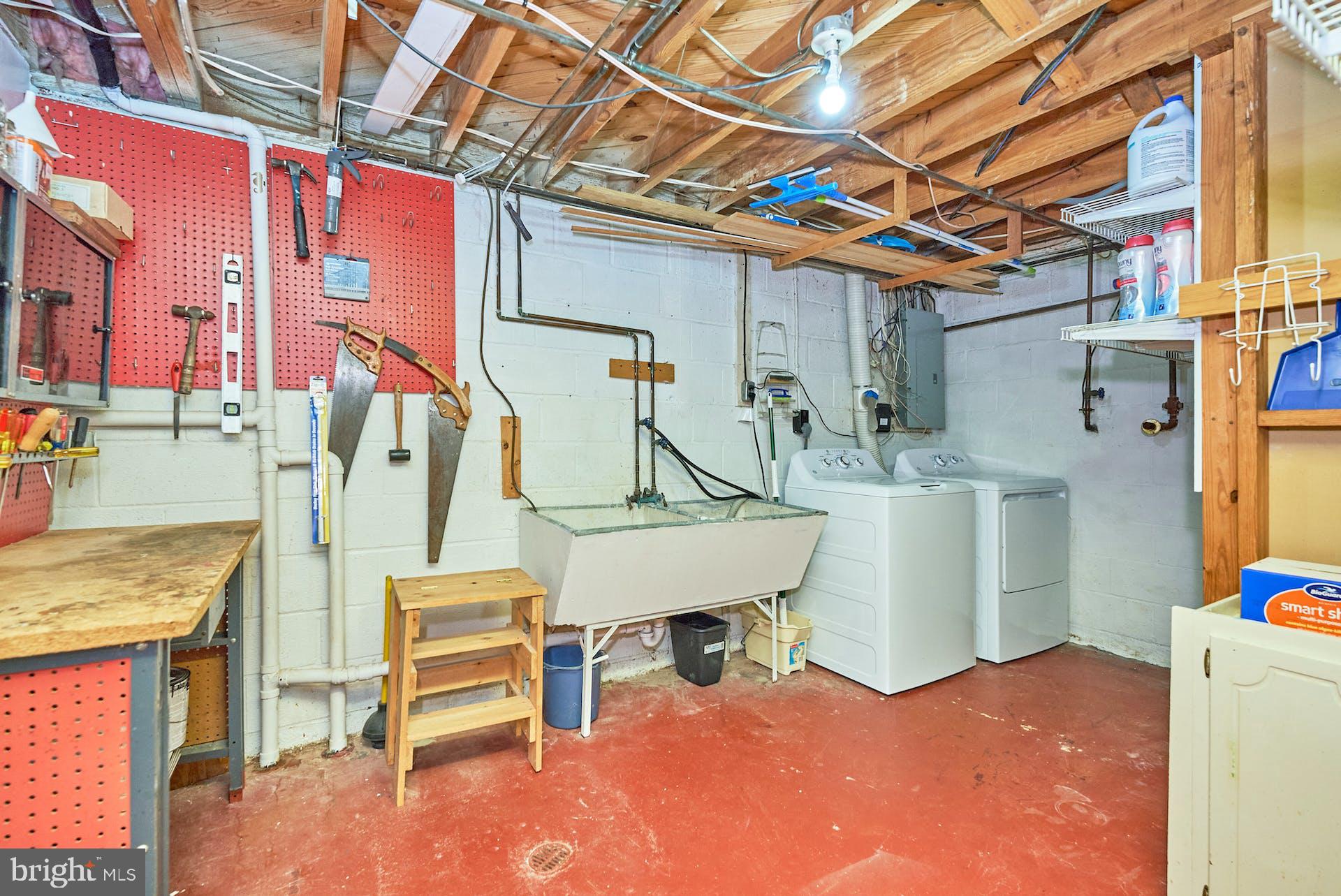 6911 Brisbane Street Springfield, VA 22152 - Photo 33 of 43 Storage/Workshop/Laundry Room
