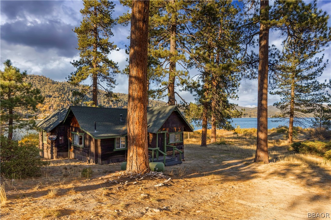 32 Big Bear Boulevard Big Bear Lake, CA 92315 - Photo 12 of 41 a view of a house with a yard