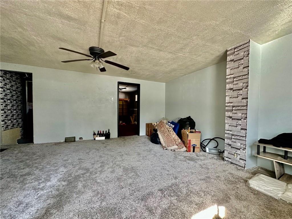 3170 McRoberts Road Pittsburgh, PA 15234 - Photo 4 of 12 Gallery Image 4