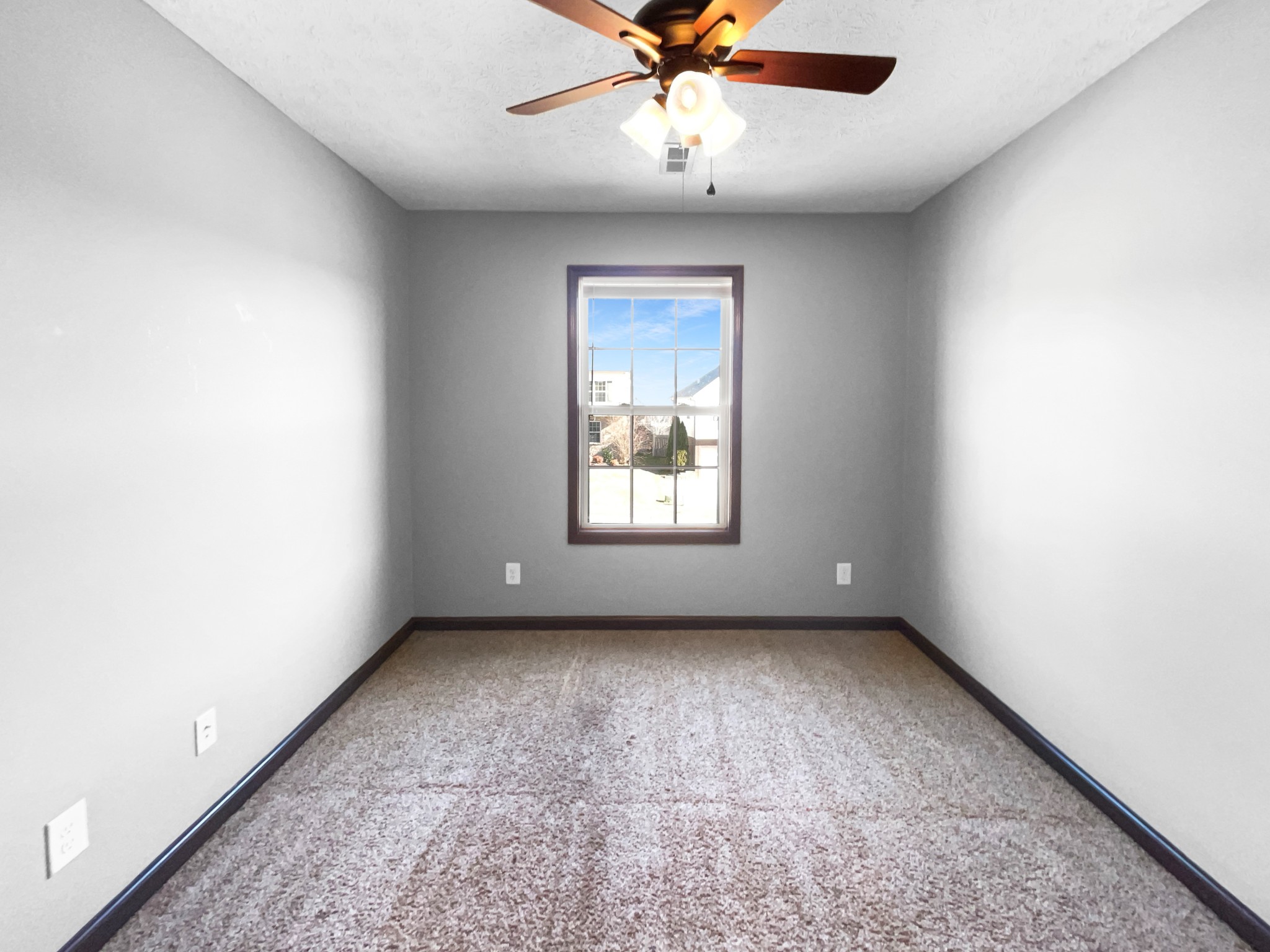 1450 Raven Road Clarksville, TN 37042 - Photo 4 of 25