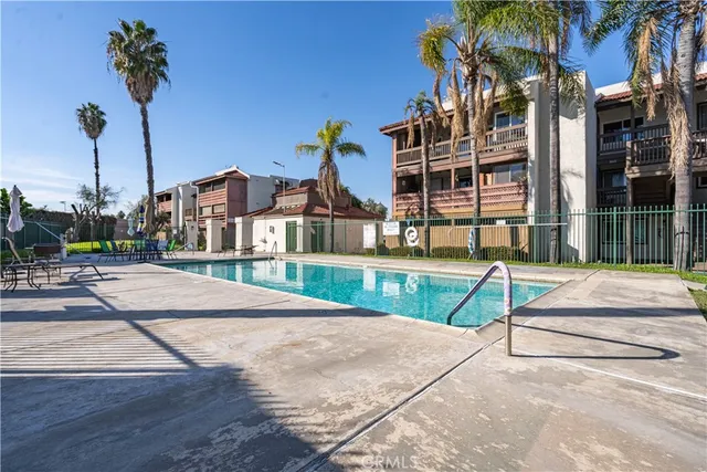 $518,999 | 1023 South Citron Street, Anaheim, CA 92805