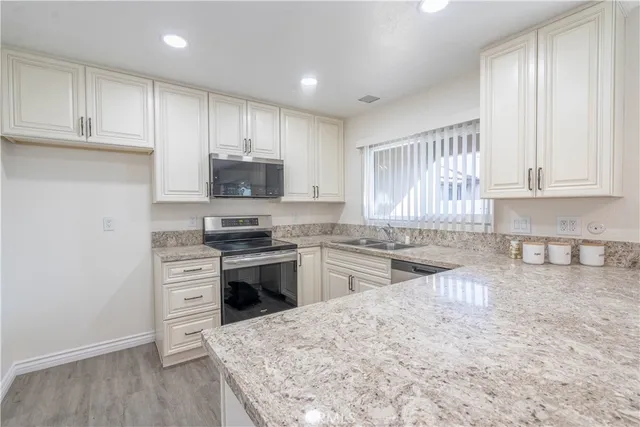 $518,999 | 1023 South Citron Street, Anaheim, CA 92805