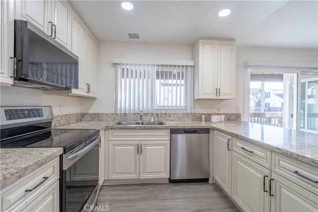 $518,999 | 1023 South Citron Street, Anaheim, CA 92805