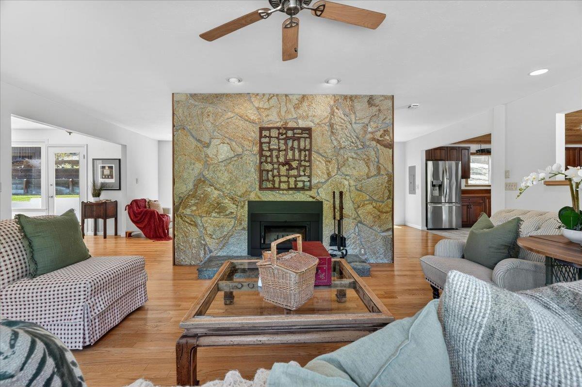 70 Corral De Tierra Road Salinas, CA 93908 - Photo 8 of 52
