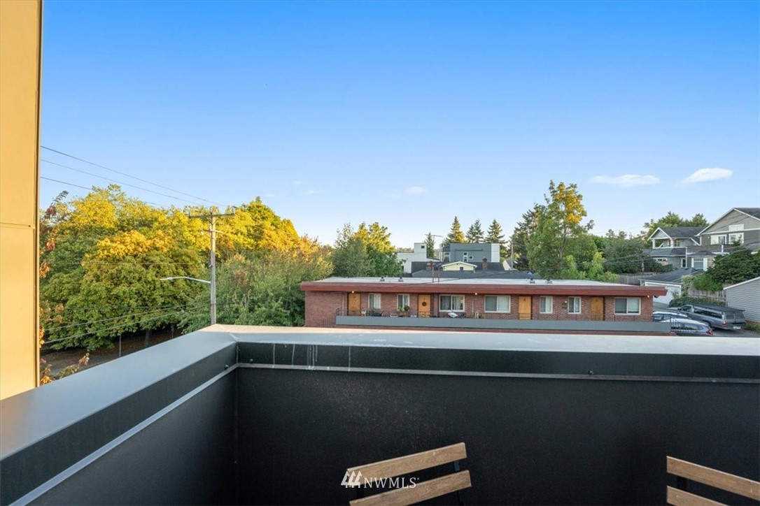 614 North 41st Street Seattle, WA 98103 - Photo 18 of 25 Gallery Image 18