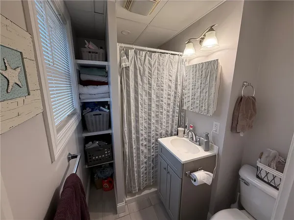 $1,650 | 251 High Street, Unit 3, Cumberland, RI 02864