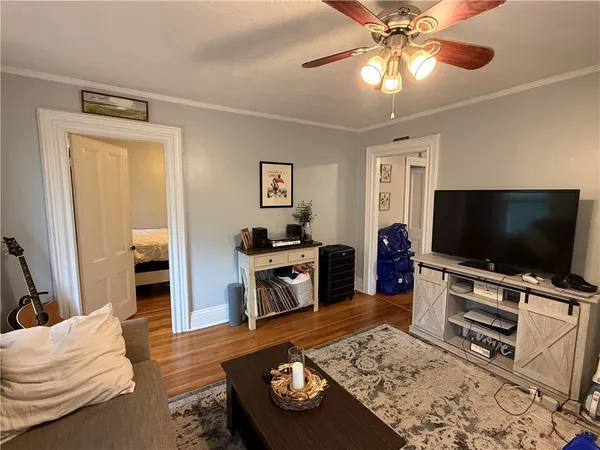 $1,650 | 251 High Street, Unit 3, Cumberland, RI 02864