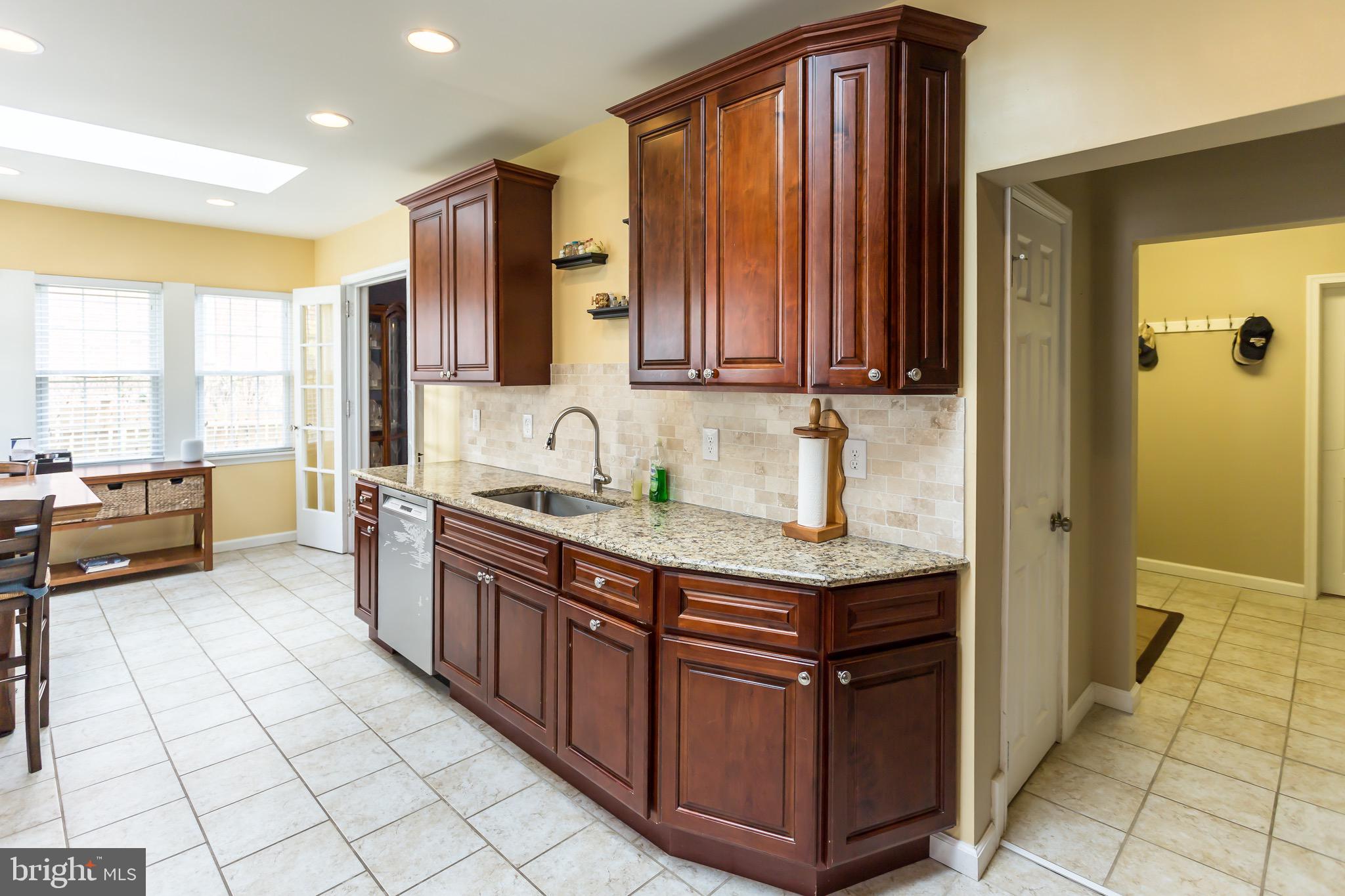 412 East Manoa Road Havertown, PA 19083 - Photo 18 of 46