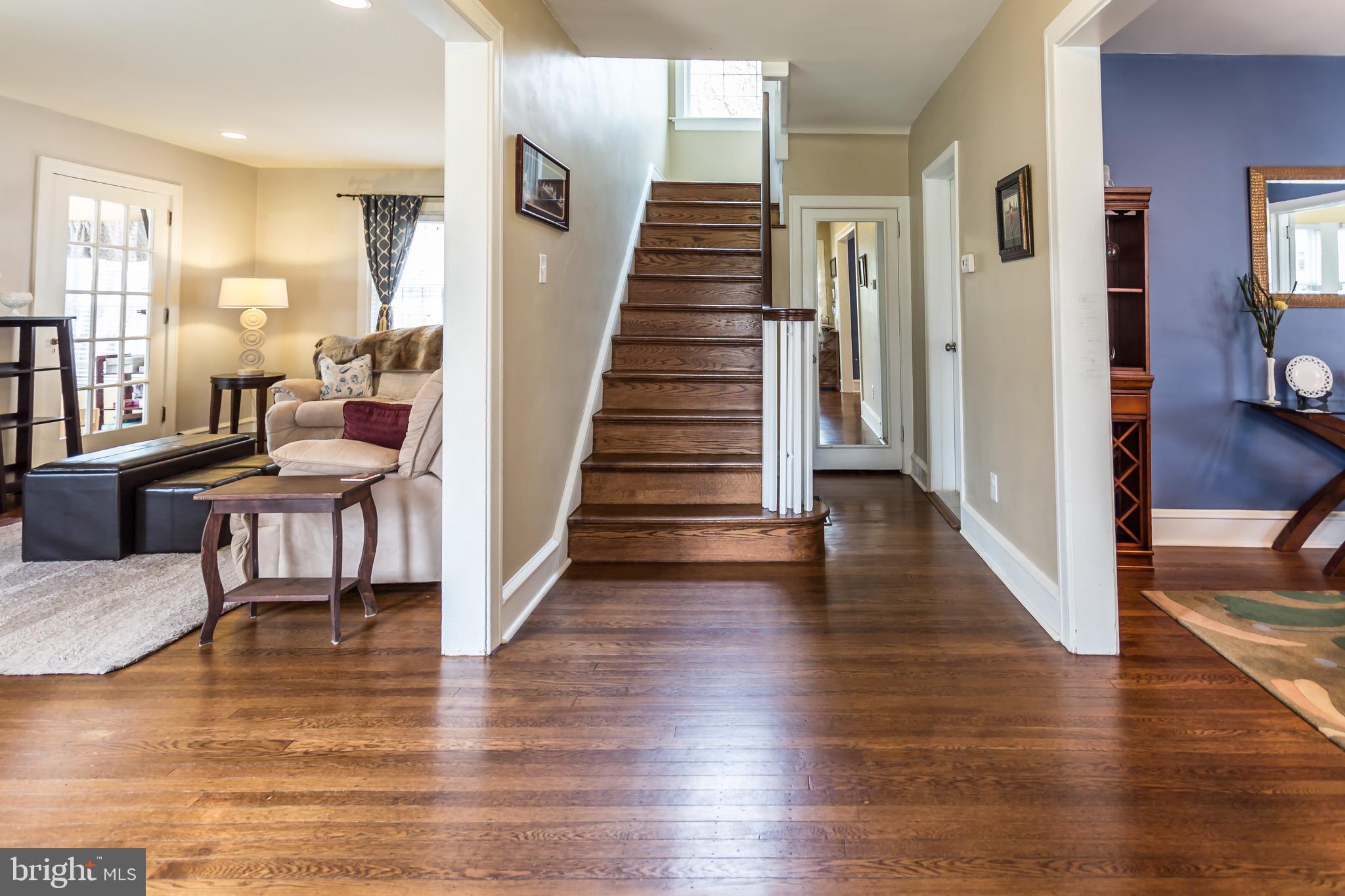 412 East Manoa Road Havertown, PA 19083 - Photo 5 of 46