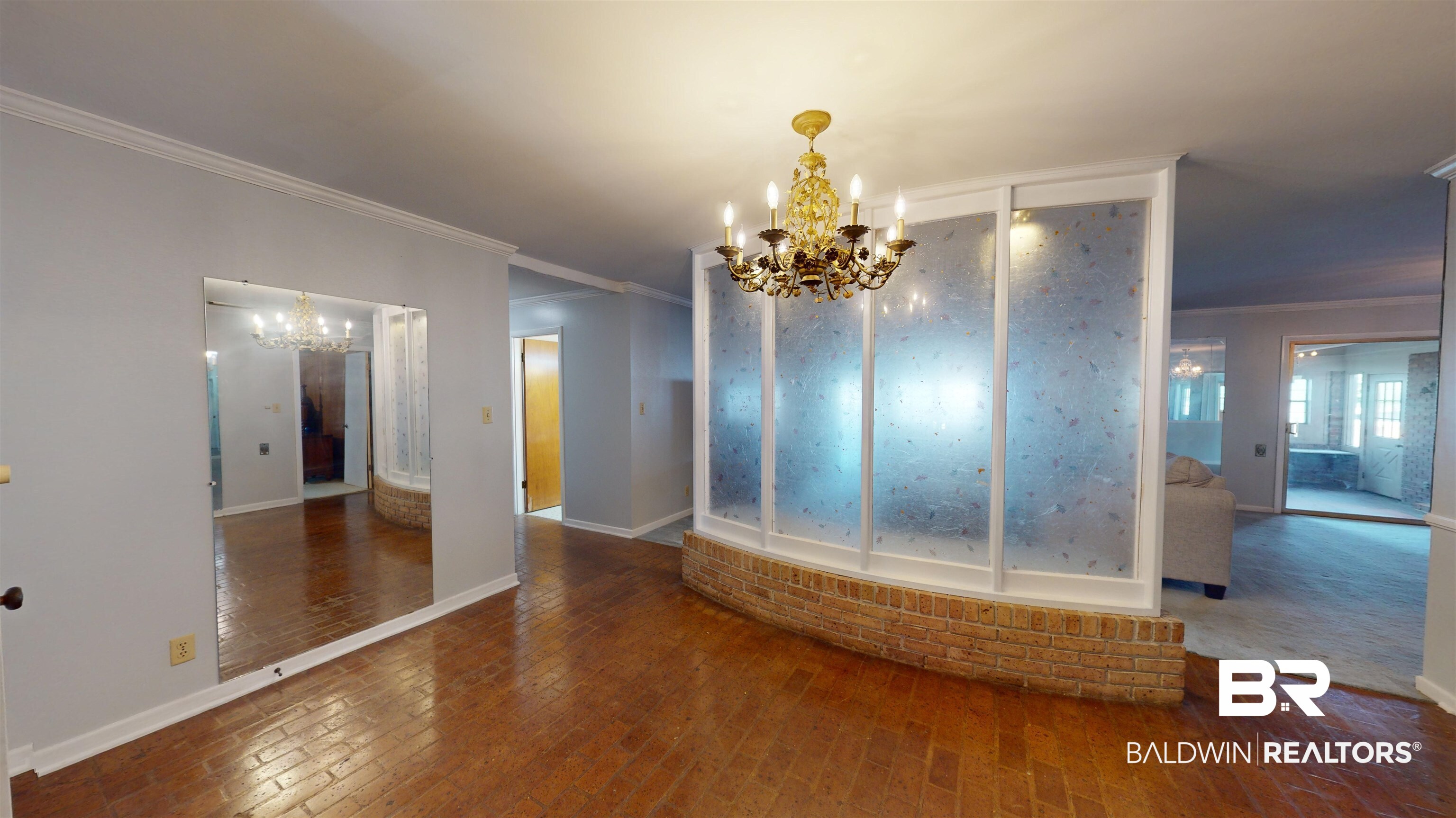 3904 South Ashley Drive Mobile, AL 36608 - Photo 4 of 28 Entry
