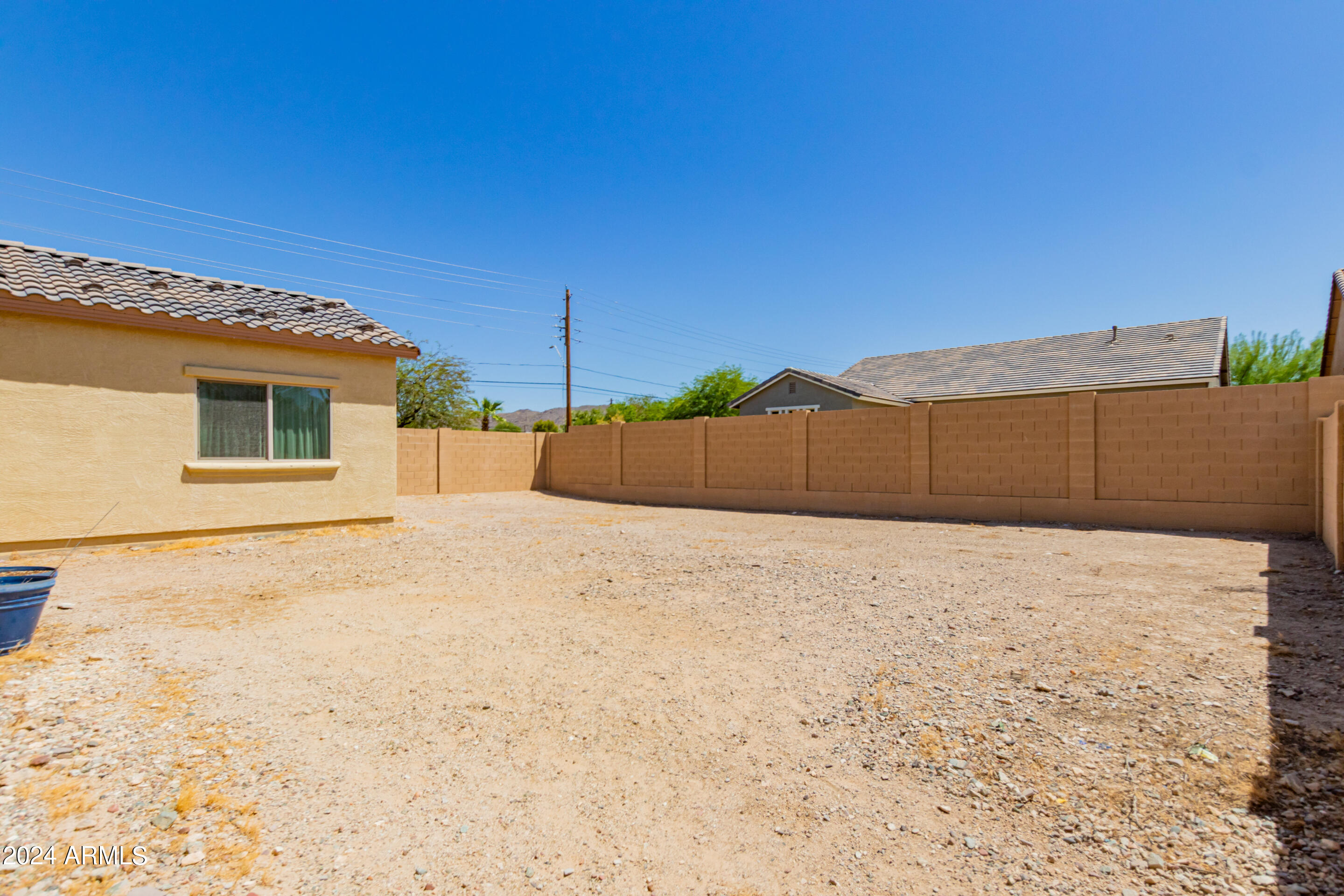 707 West Coles Road Phoenix, AZ 85041 - Photo 30 of 41 38-Coles