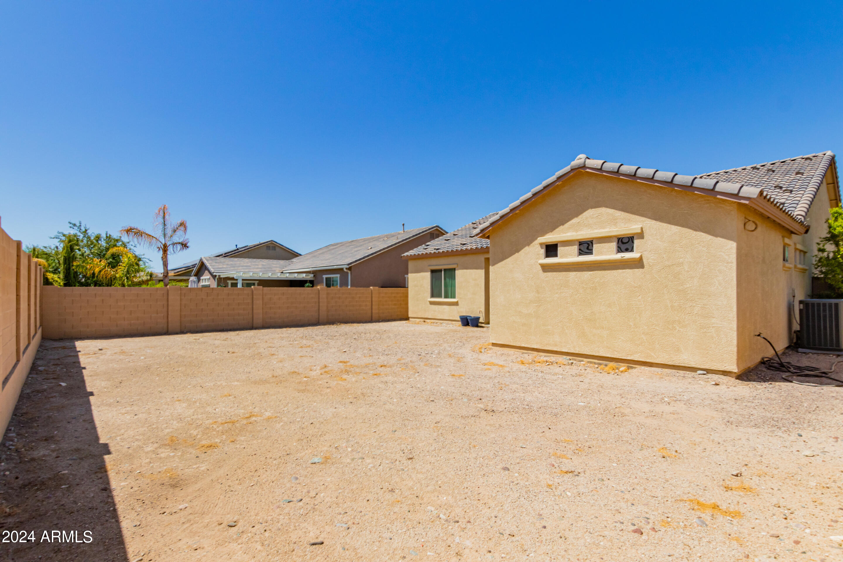 707 West Coles Road Phoenix, AZ 85041 - Photo 32 of 41 40-Coles
