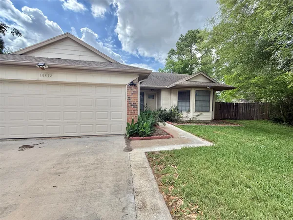 $2,350 | 13318 Ascot Glen Lane, Houston, TX 77082