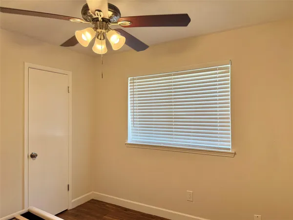 $2,350 | 13318 Ascot Glen Lane, Houston, TX 77082
