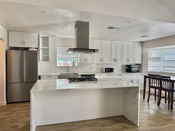 $2,350 | 13318 Ascot Glen Lane, Houston, TX 77082