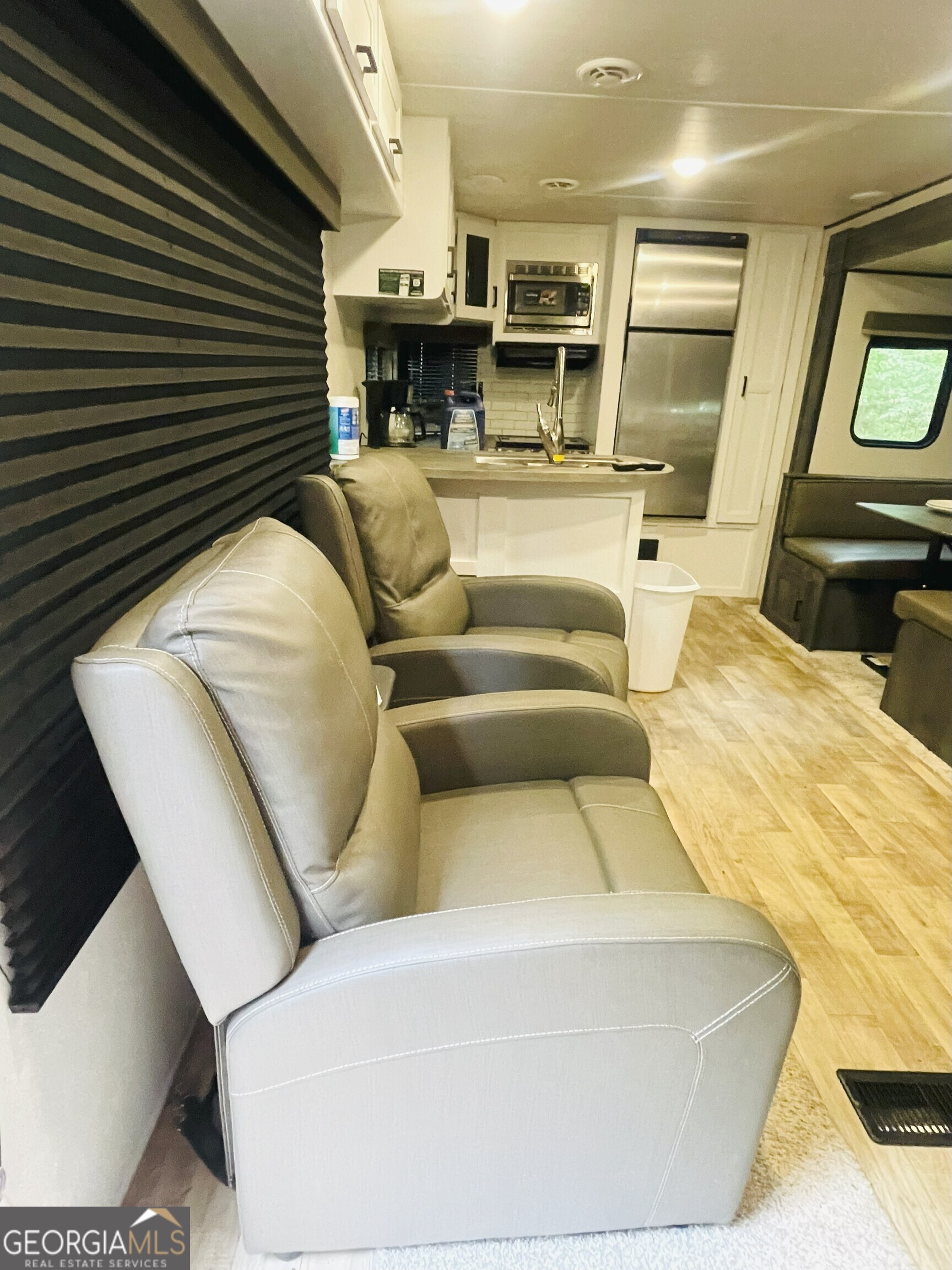 95 Hillcrest Court Cleveland, GA 30528 - Photo 18 of 26 a view of kitchen living room