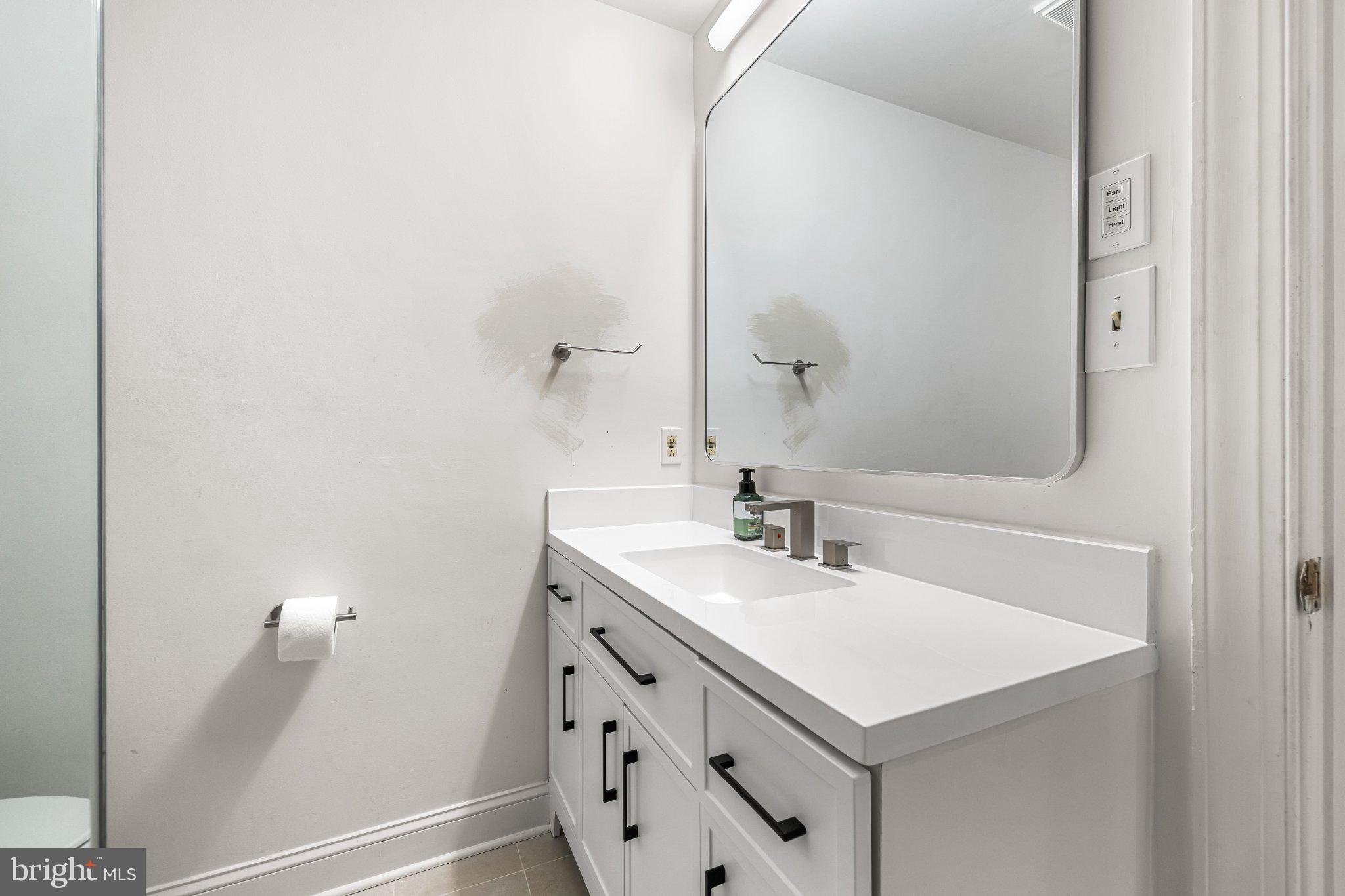 15 Devon Hill Road, Unit C6 Baltimore, MD 21210 - Photo 19 of 27 Gallery Image 19