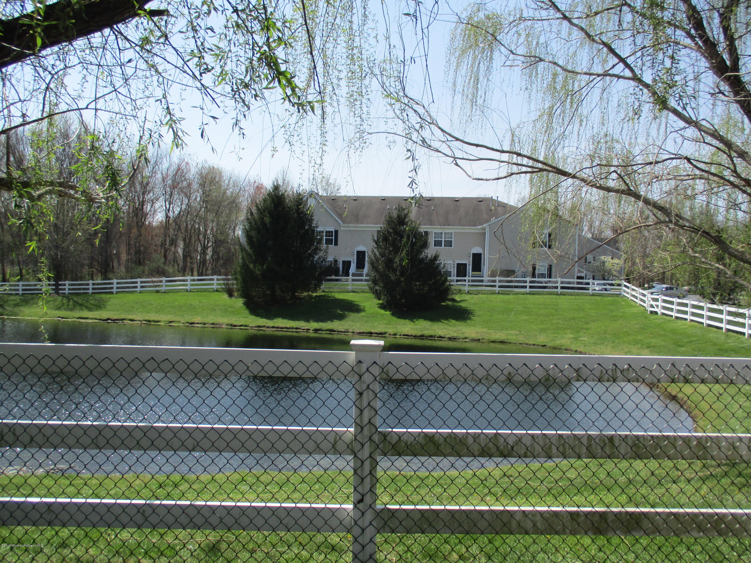56 Prestwick Road Manalapan, NJ 07726 - Photo 10 of 21 IMG_1834