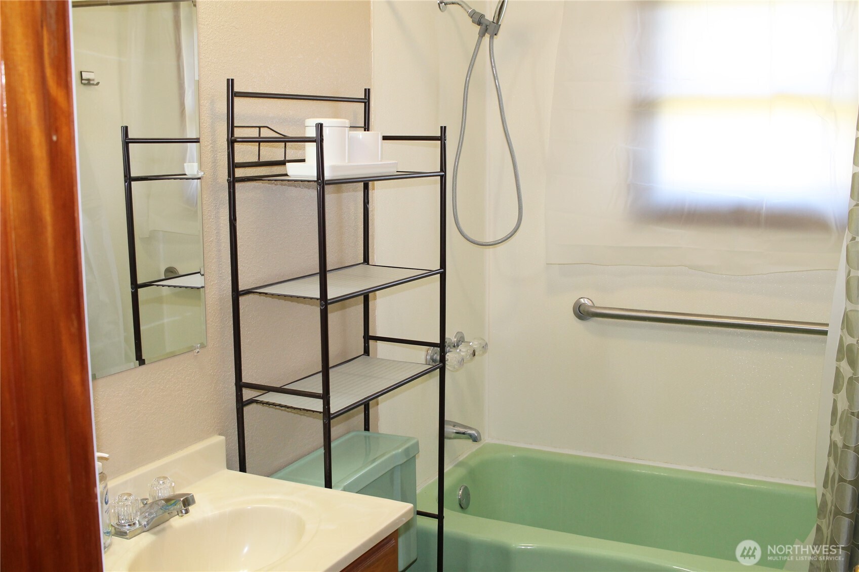 2621 Tokeland Road Tokeland, WA 98590 - Photo 20 of 38 a bathroom with a shower and a sink