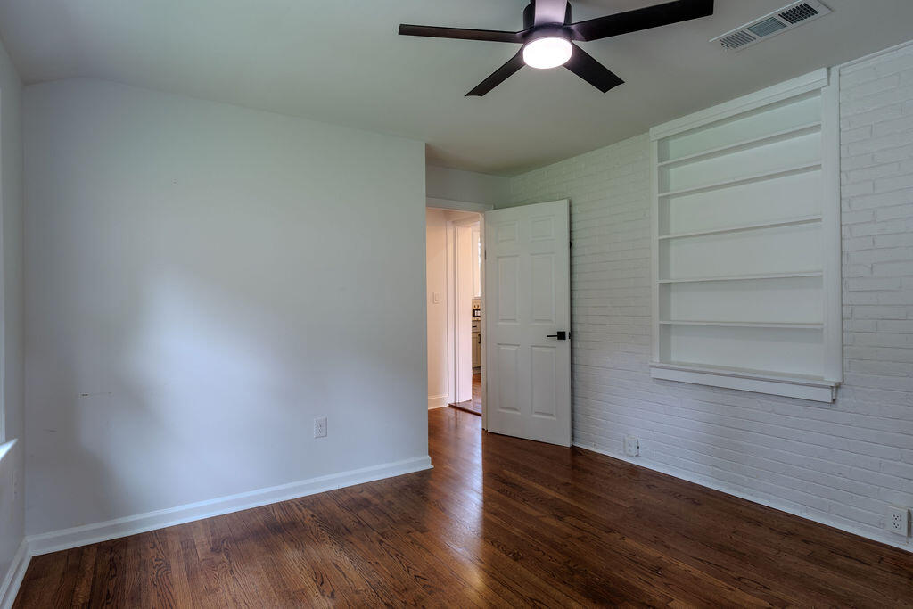 521 Riverland Road Southeast Roanoke, VA 24014 - Photo 11 of 53 IMG_3518-HDR