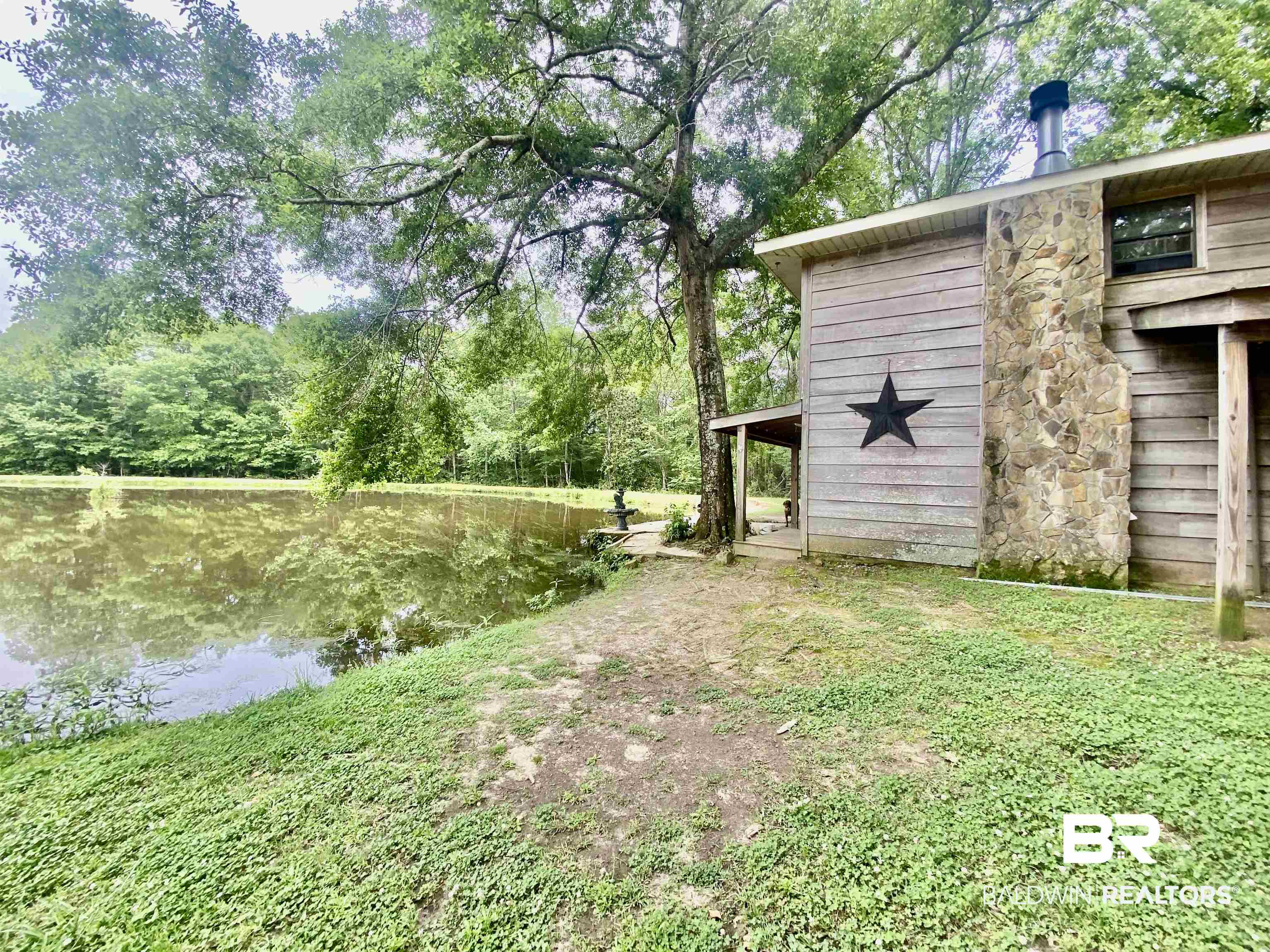 261 Lake Drive Evergreen, AL 36401 - Photo 4 of 46
