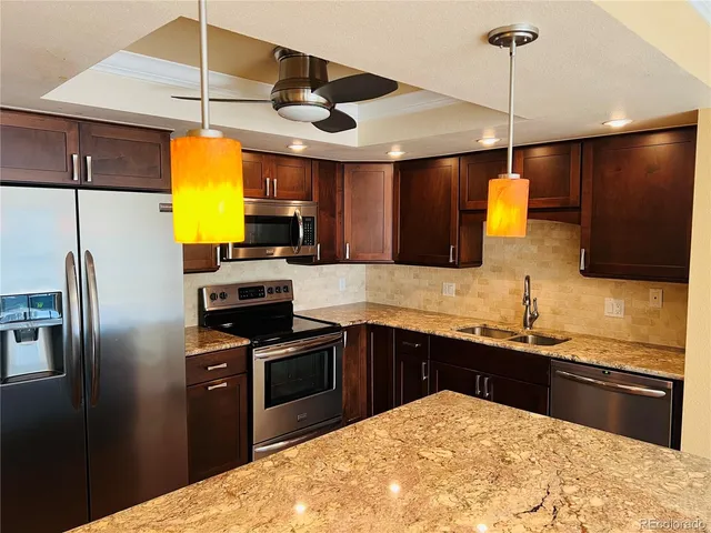 $2,150 | 13961 East Marina Drive, Unit 314, Aurora, CO 80014