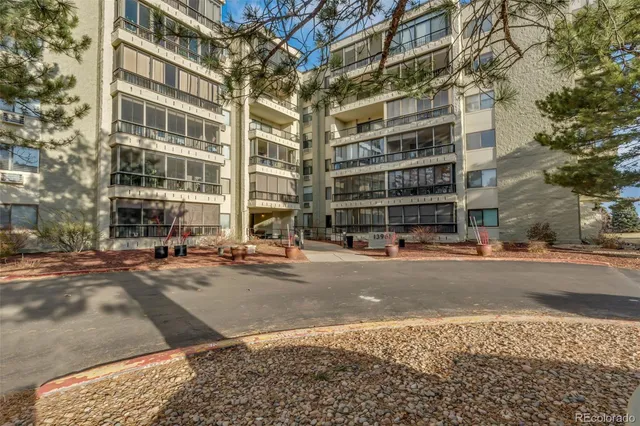 $2,150 | 13961 East Marina Drive, Unit 314, Aurora, CO 80014