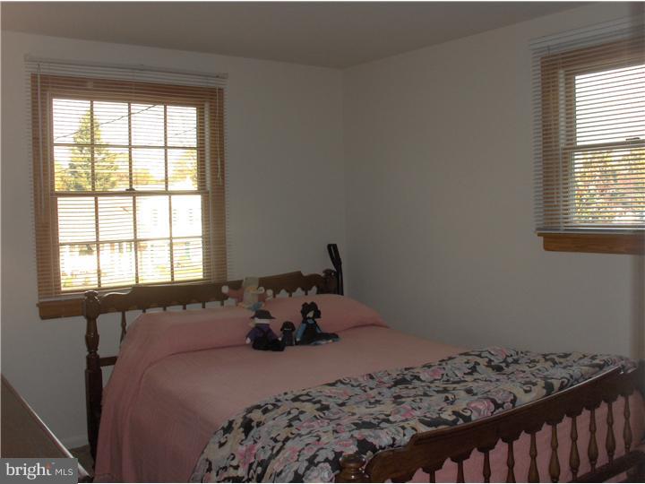 1147 Dager Road Warminster, PA 18974 - Photo 14 of 22 Bedroom 2