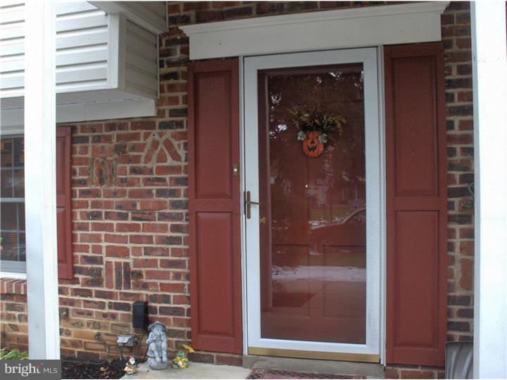 1147 Dager Road Warminster, PA 18974 - Photo 4 of 22 Gallery Image 4