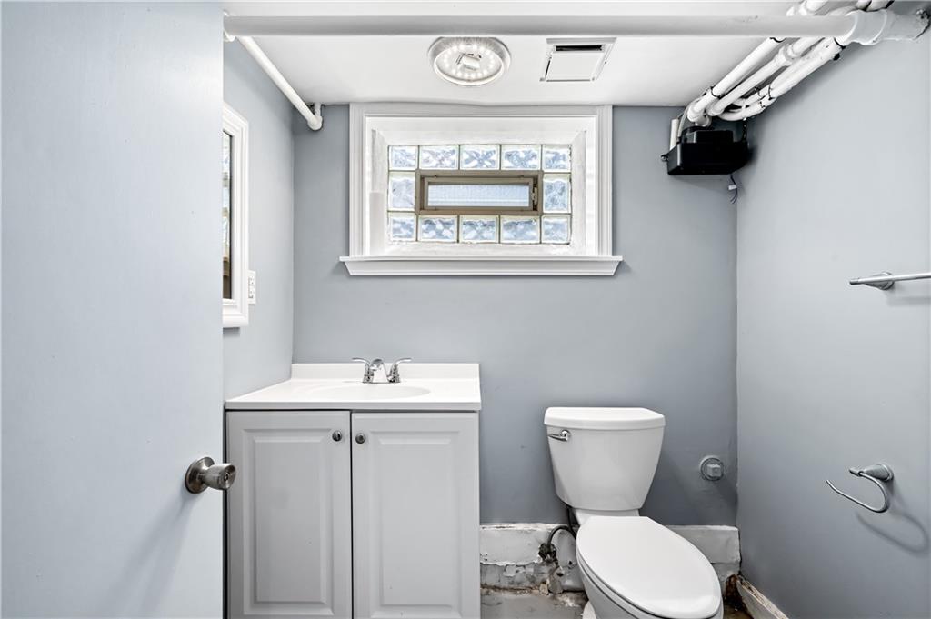 5923 Bryant Street Pittsburgh, PA 15206 - Photo 16 of 25