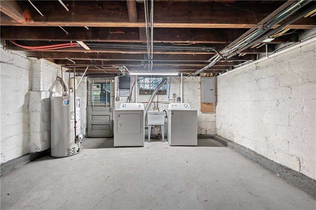 5923 Bryant Street Pittsburgh, PA 15206 - Photo 22 of 25