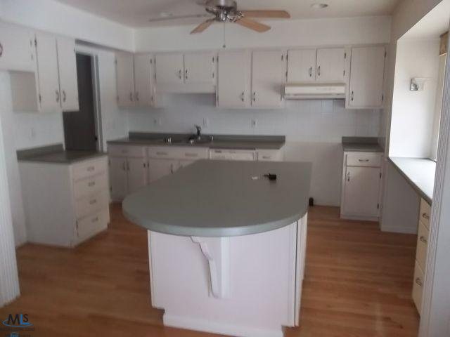 4008 Devonshire Road Fort Gratiot, MI 48059 - Photo 2 of 10 31132075-1.JPG