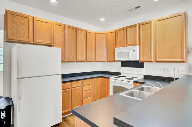 $235,000 | 106 Black River Drive, Summerville, SC 29485