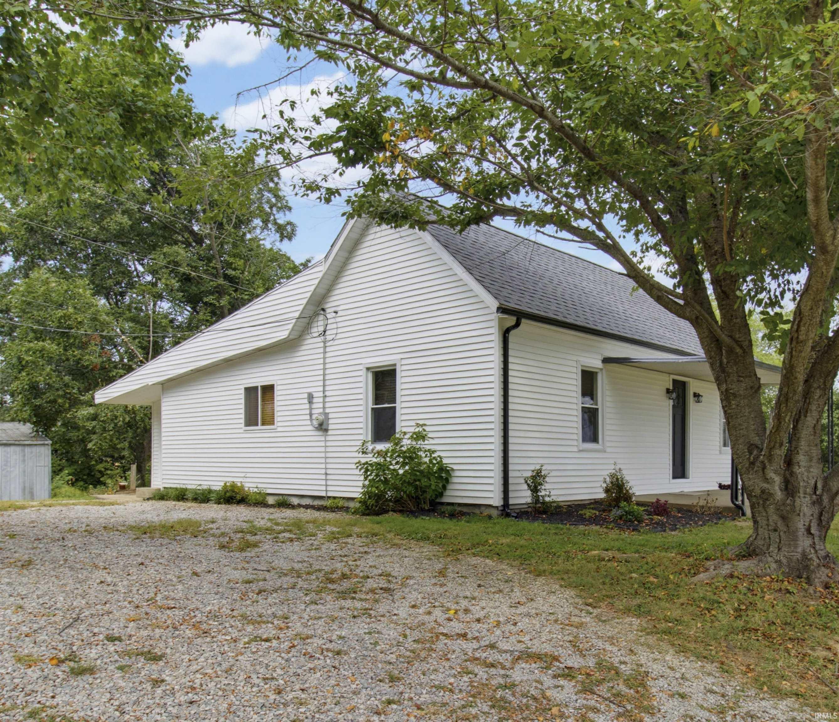 2880 Oliver Springfield Road Mount Vernon, IN 47620 - Photo 2 of 40 Gallery Image 2