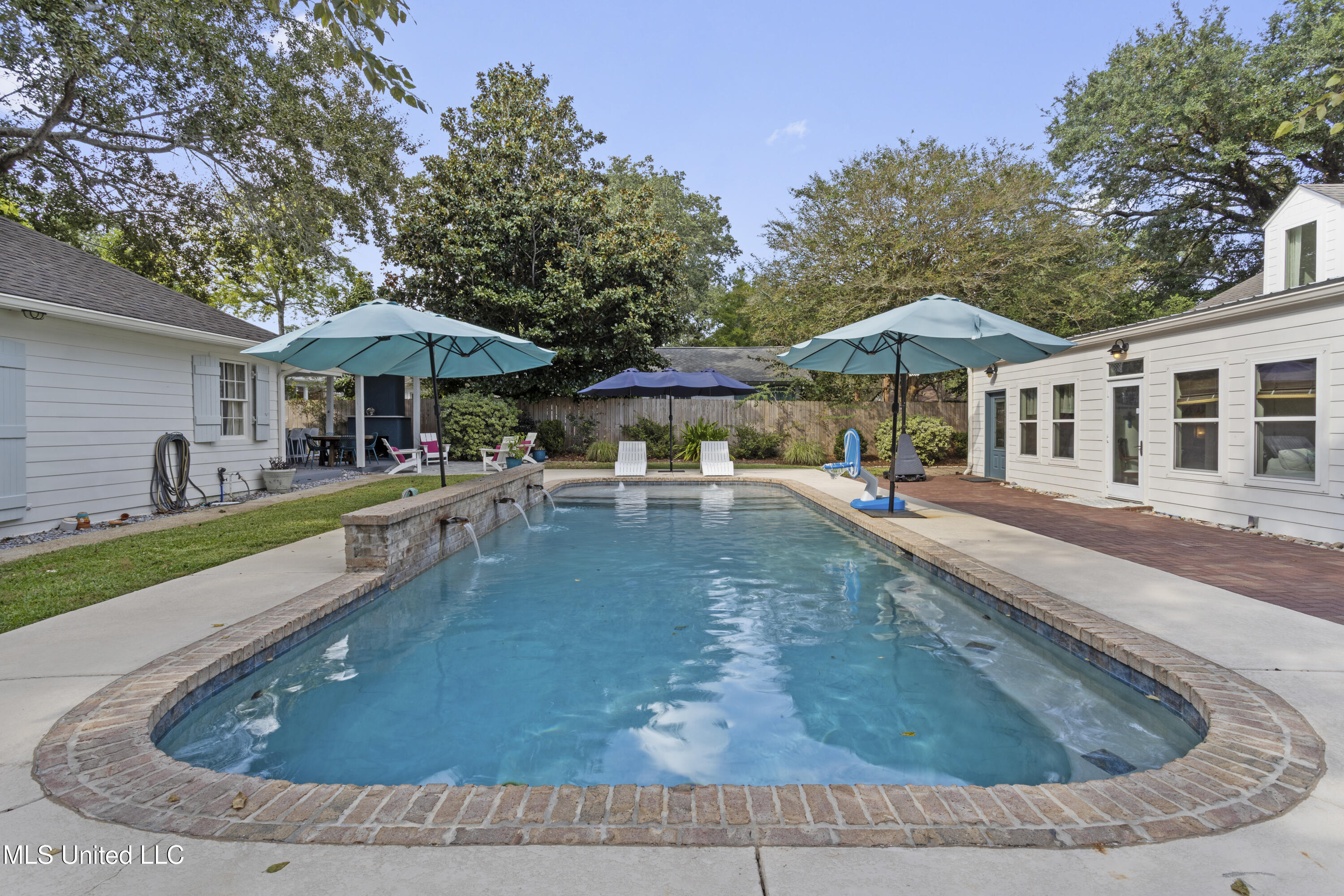 2 Nelson Lane Pass Christian, MS 39571 - Photo 4 of 85 0059