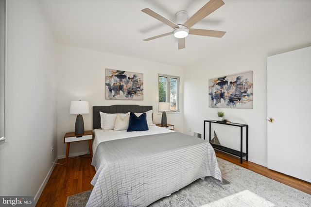 $1,160,000 | 6310 East Halbert Road, Bethesda, MD 20817