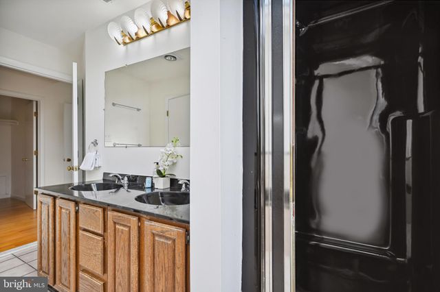 $1,160,000 | 6310 East Halbert Road, Bethesda, MD 20817