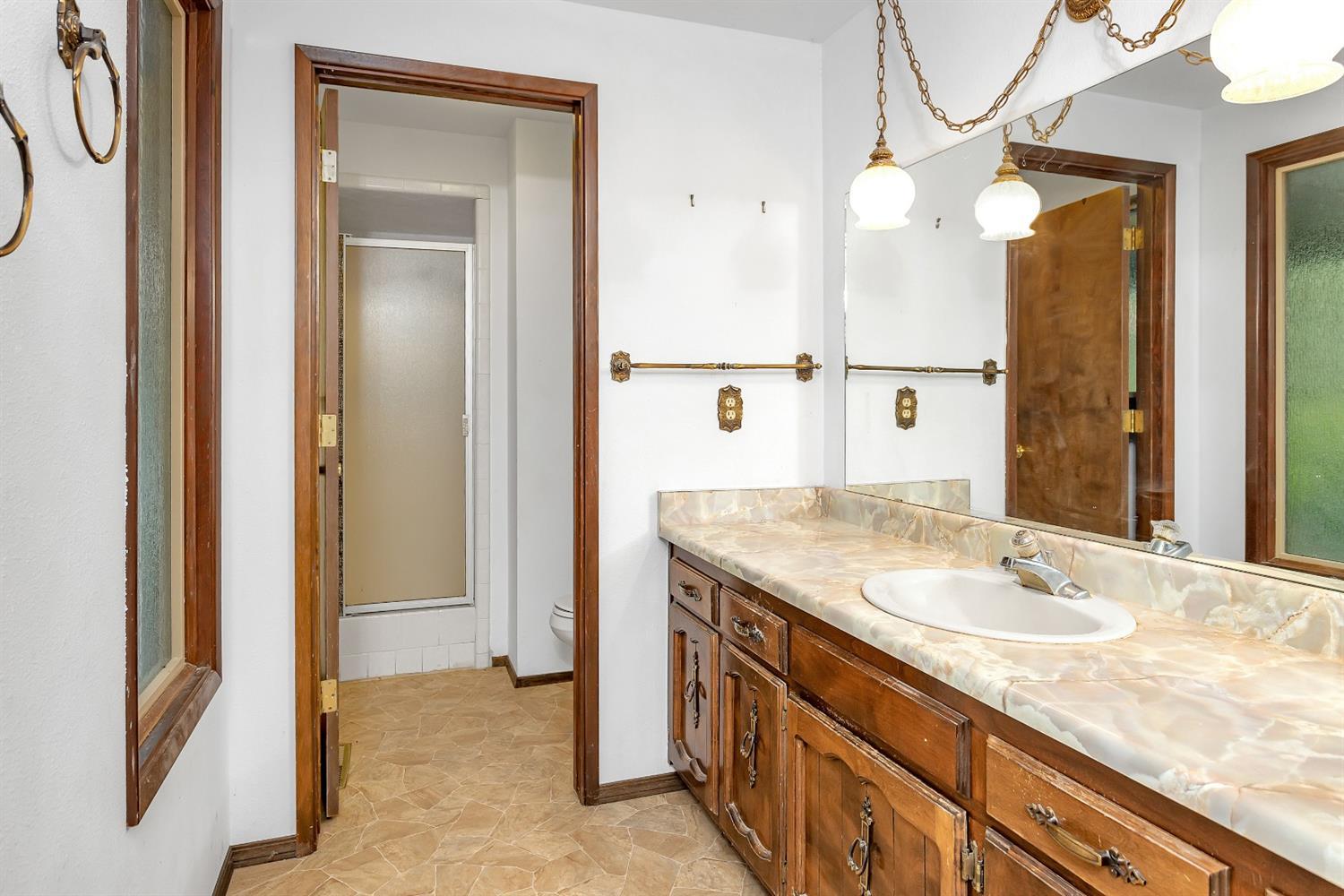 2475 Southside Road Grants Pass, OR 97527 - Photo 15 of 32 Additional Photo