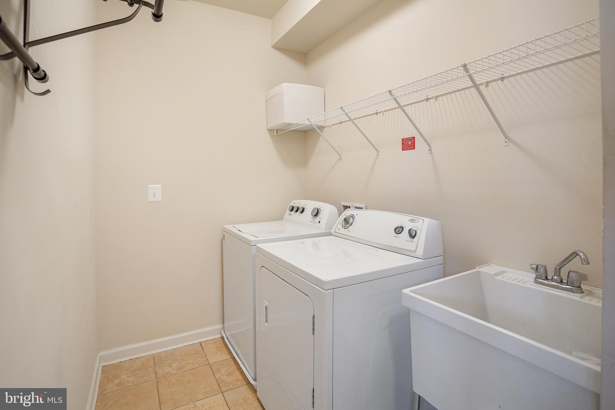 44393 Stone Roses Circle Ashburn, VA 20147 - Photo 14 of 41 Gallery Image 14