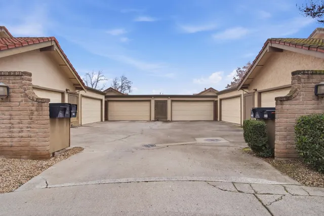 $300,000 | 3548 Fawndale Drive, Modesto, CA 95350