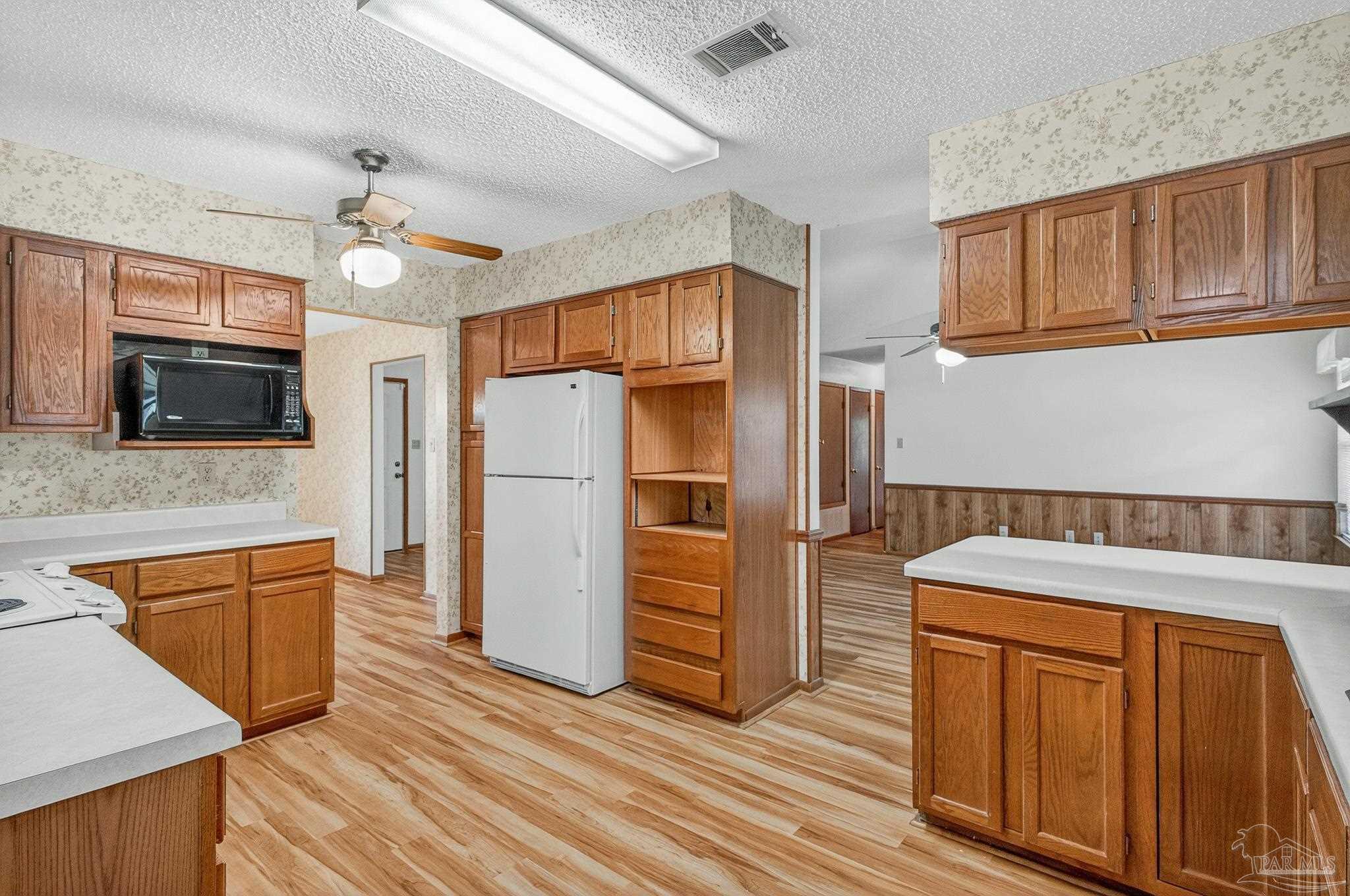 532 Ashley Road Cantonment, FL 32533 - Photo 14 of 52