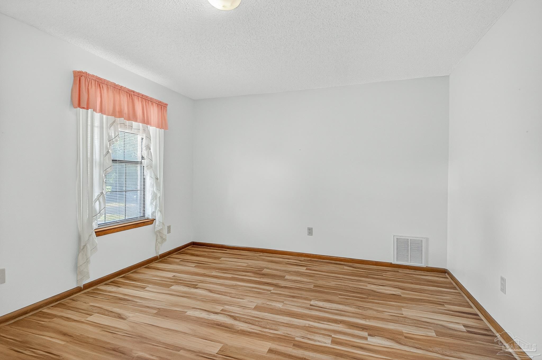 532 Ashley Road Cantonment, FL 32533 - Photo 19 of 52