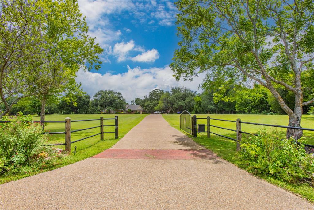 550 Creek Road Lorena, TX 76655 - Photo 23 of 34