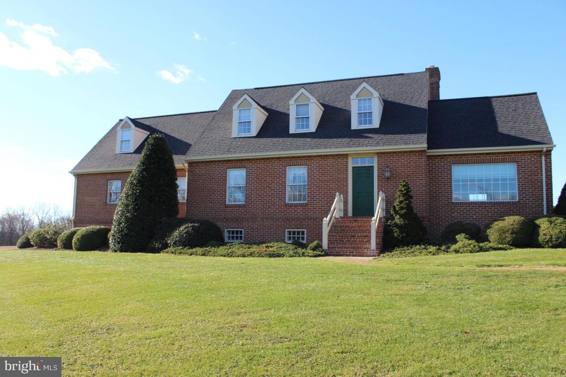 700 South Erisman Road Manheim, PA 17545 - Photo 1 of 31