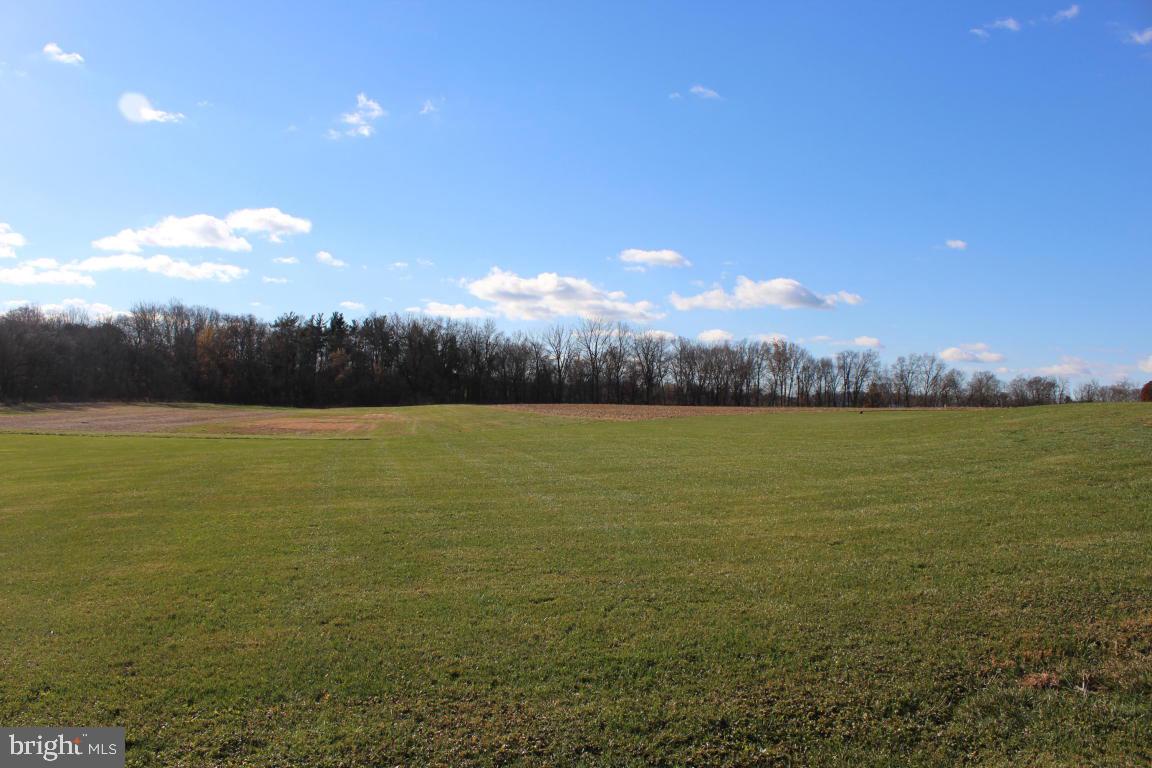 700 South Erisman Road Manheim, PA 17545 - Photo 23 of 31