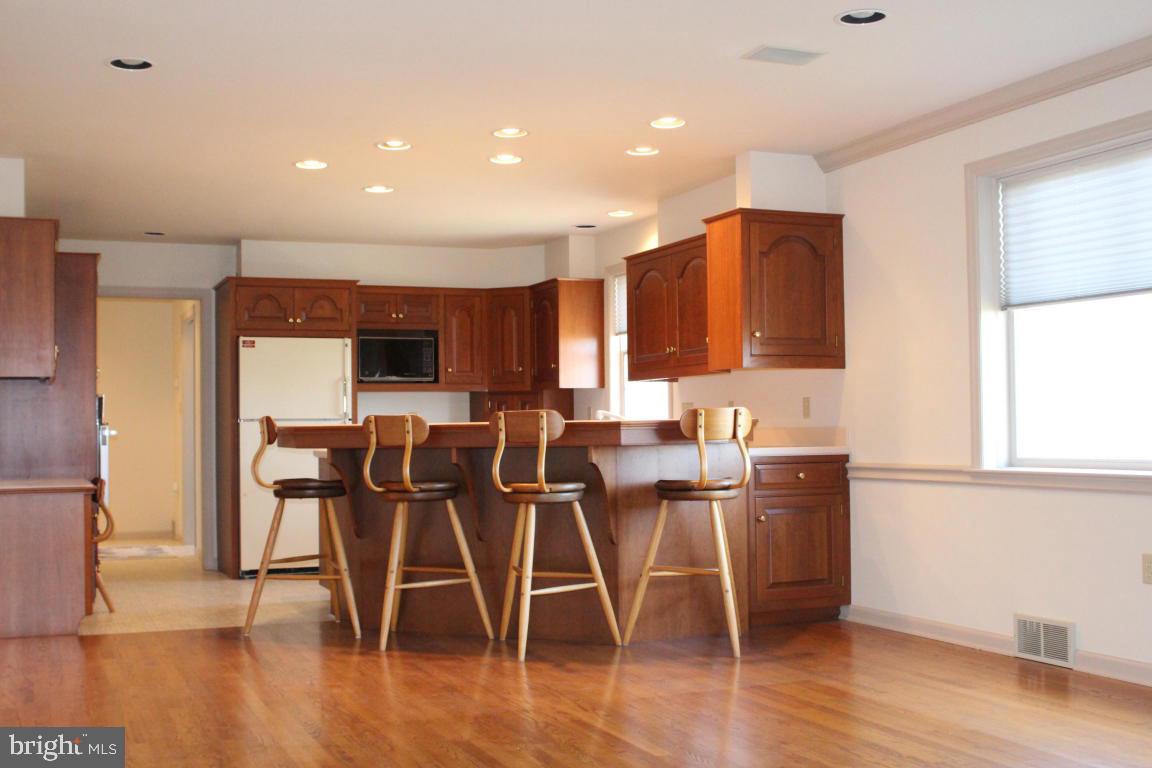 700 South Erisman Road Manheim, PA 17545 - Photo 4 of 31