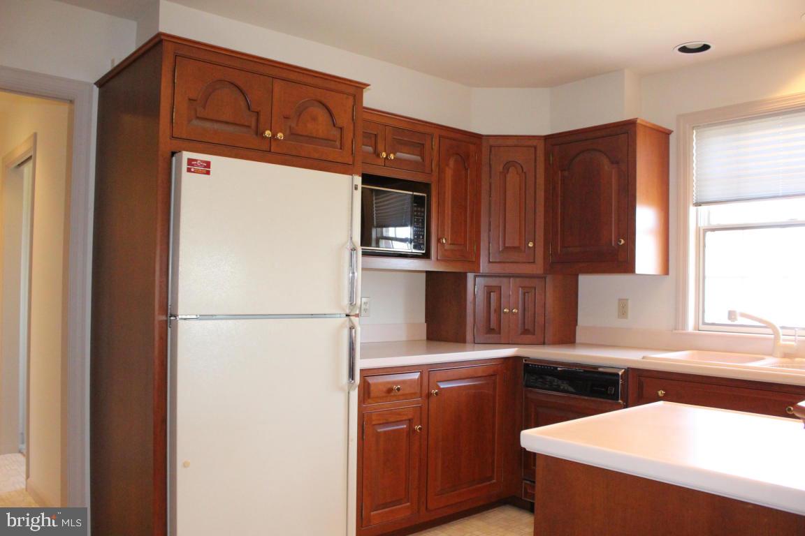 700 South Erisman Road Manheim, PA 17545 - Photo 5 of 31