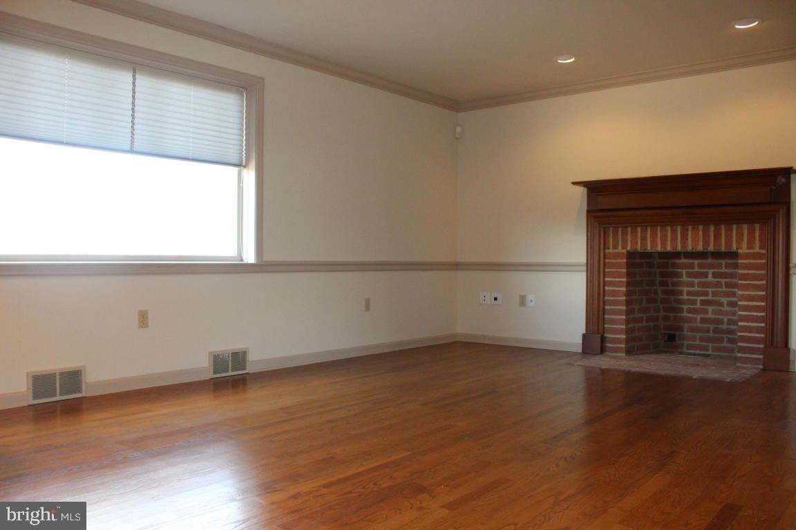 700 South Erisman Road Manheim, PA 17545 - Photo 7 of 31