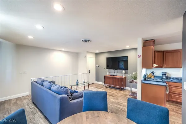 $1,330 | 1553 Dorothy Avenue, Unit 4, Las Vegas, NV 89119