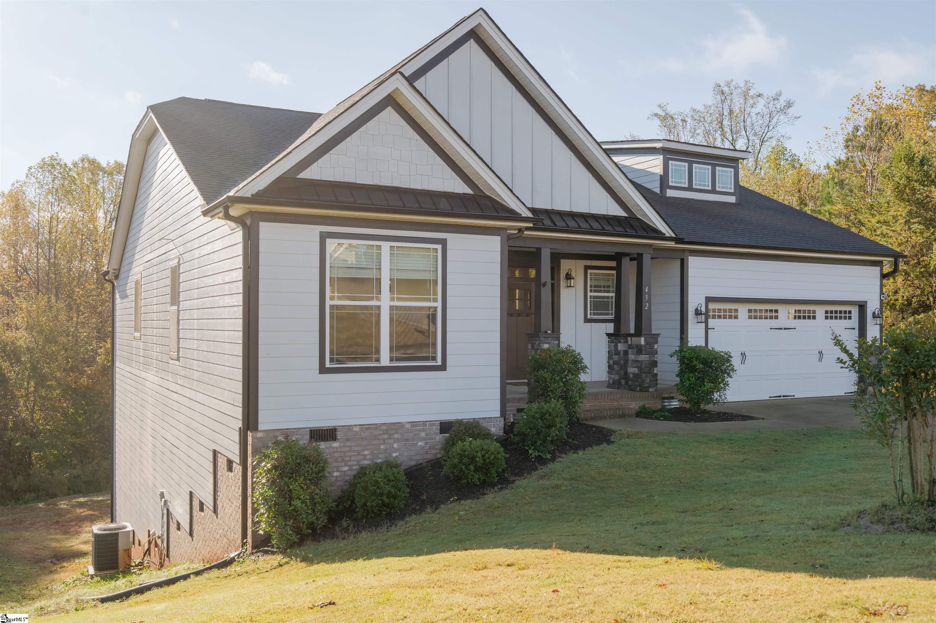 432 Beryl Lane Chesnee, SC 29323 - Photo 2 of 34